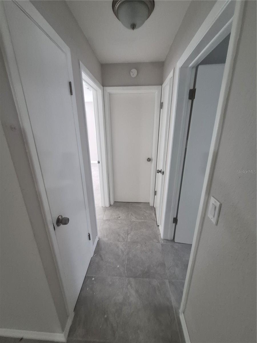 BEVERLY HILLS MARKET AREA - Residential Lease