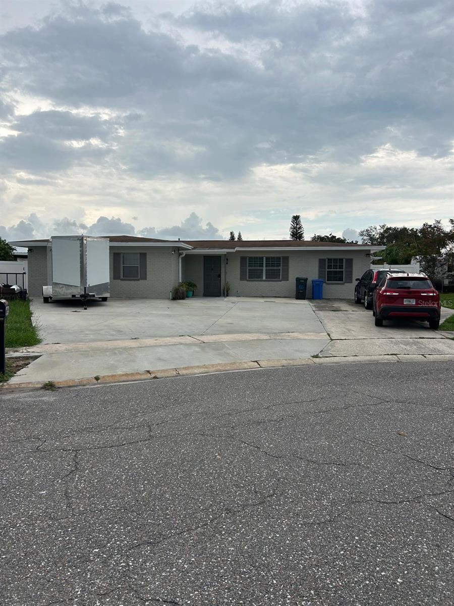 Photo of 6503 Dovewood Place, Tampa, FL 33634 (MLS # TB8534860)
