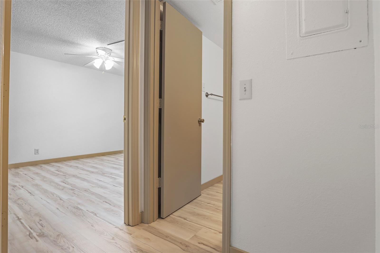 OAK PARK TERRACE UNITS 1-16 - Residential