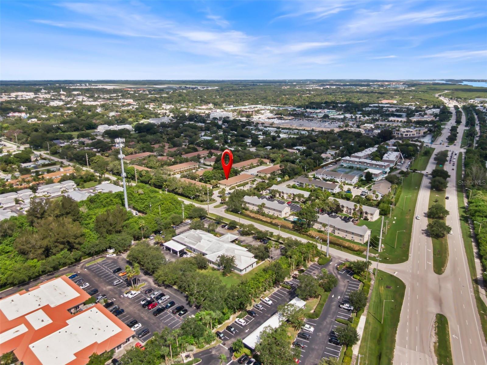 OAK PARK TERRACE UNITS 1-16 - Residential
