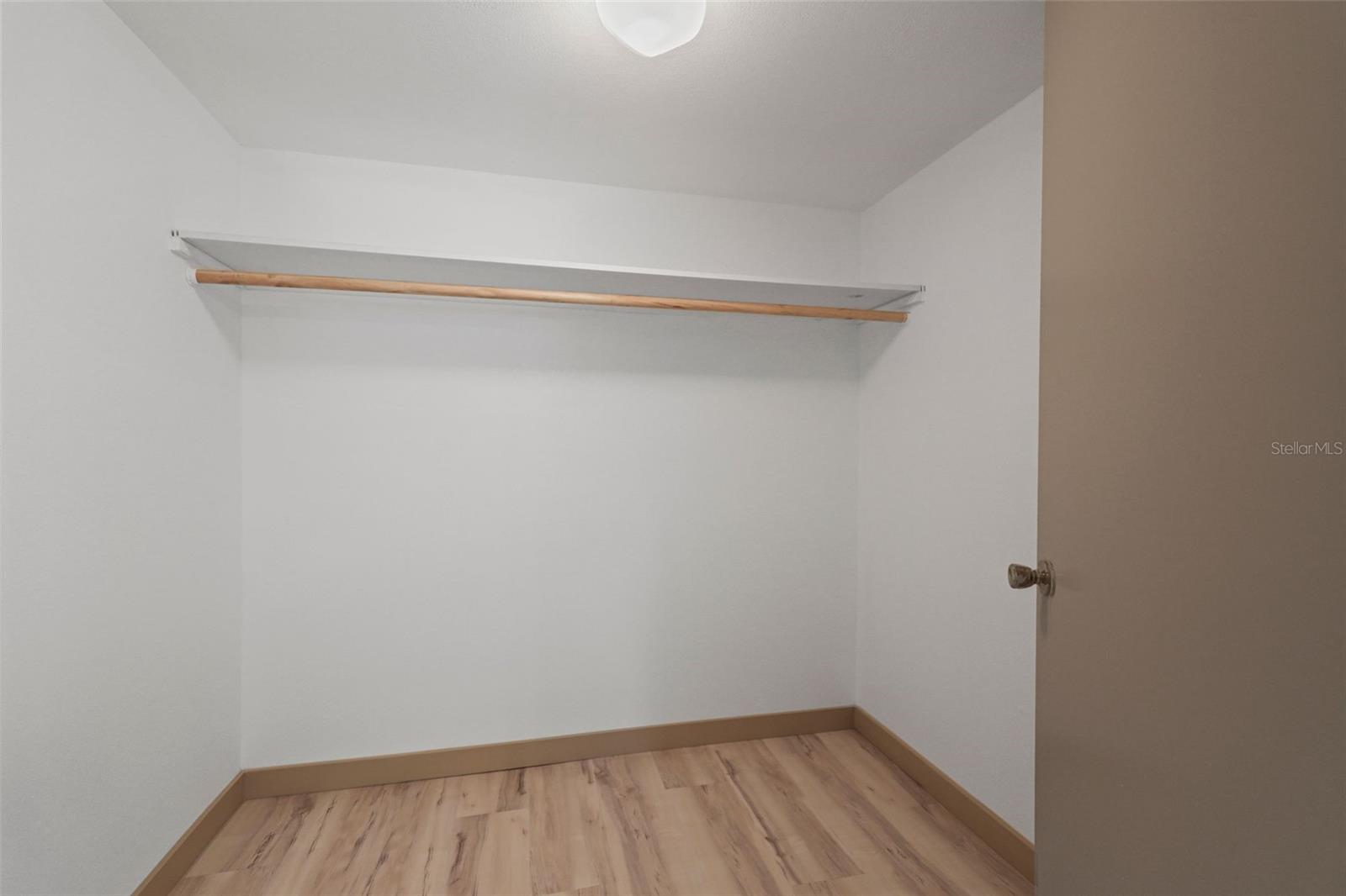 OAK PARK TERRACE UNITS 1-16 - Residential