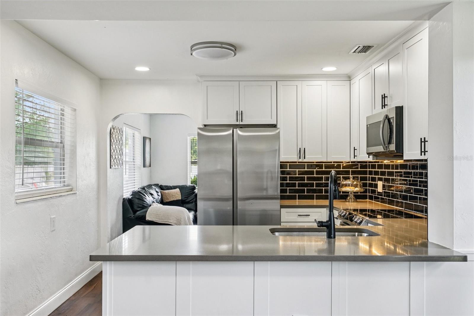 PASADENA ESTATES - Residential