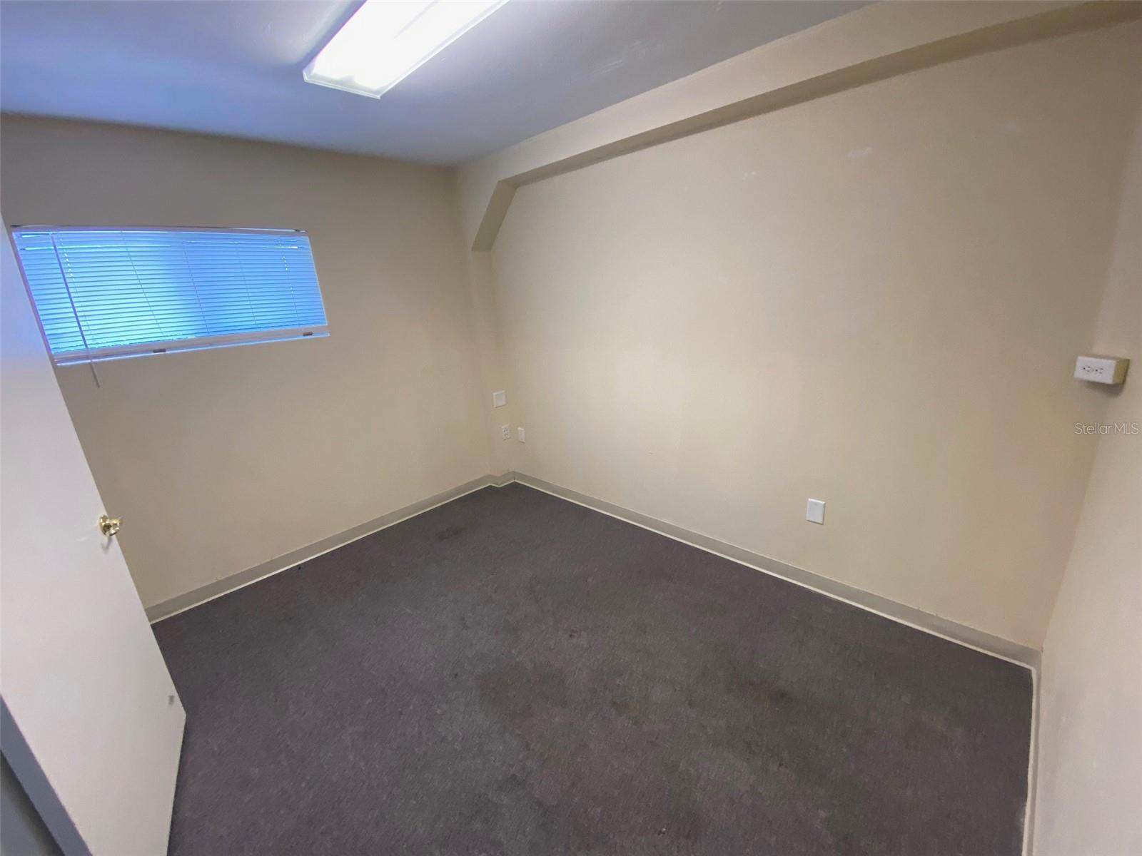 SWEAT THOMAS SUB - Commercial Lease