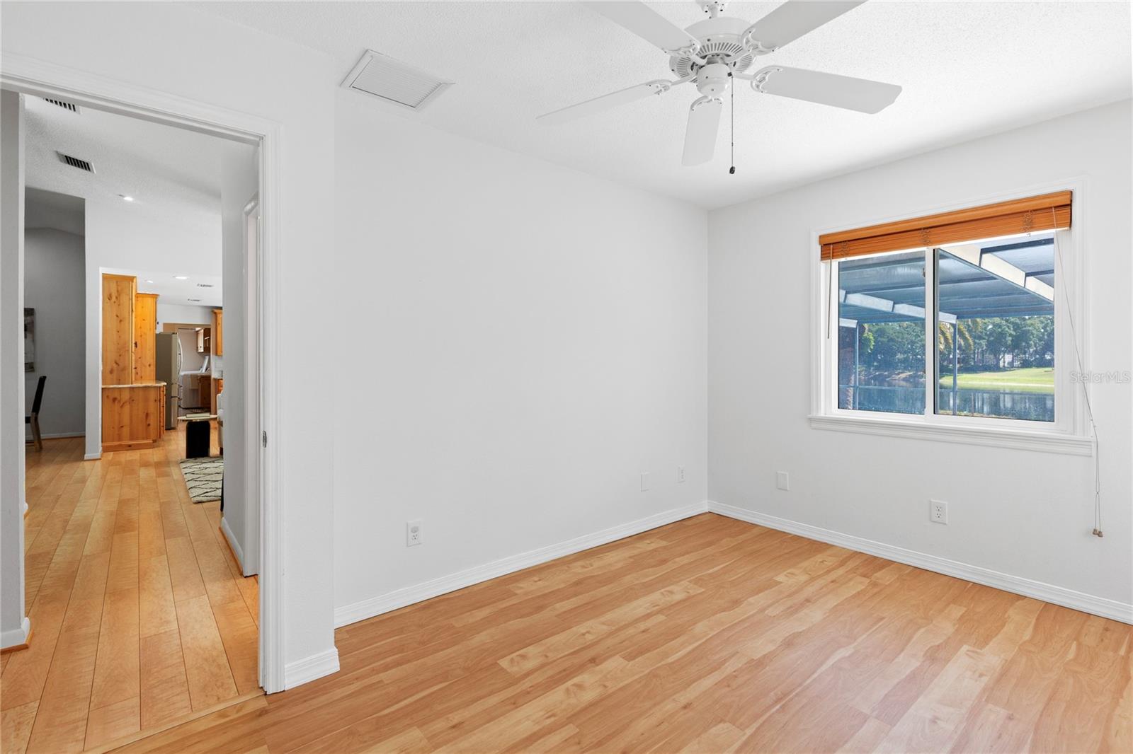LAKE VALENCIA UNIT ONE - Residential