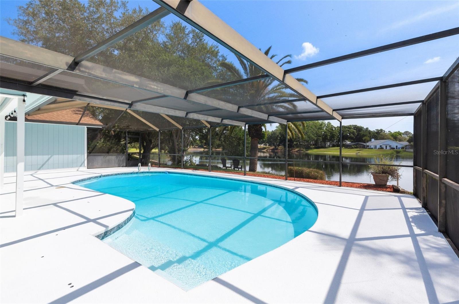 LAKE VALENCIA UNIT ONE - Residential