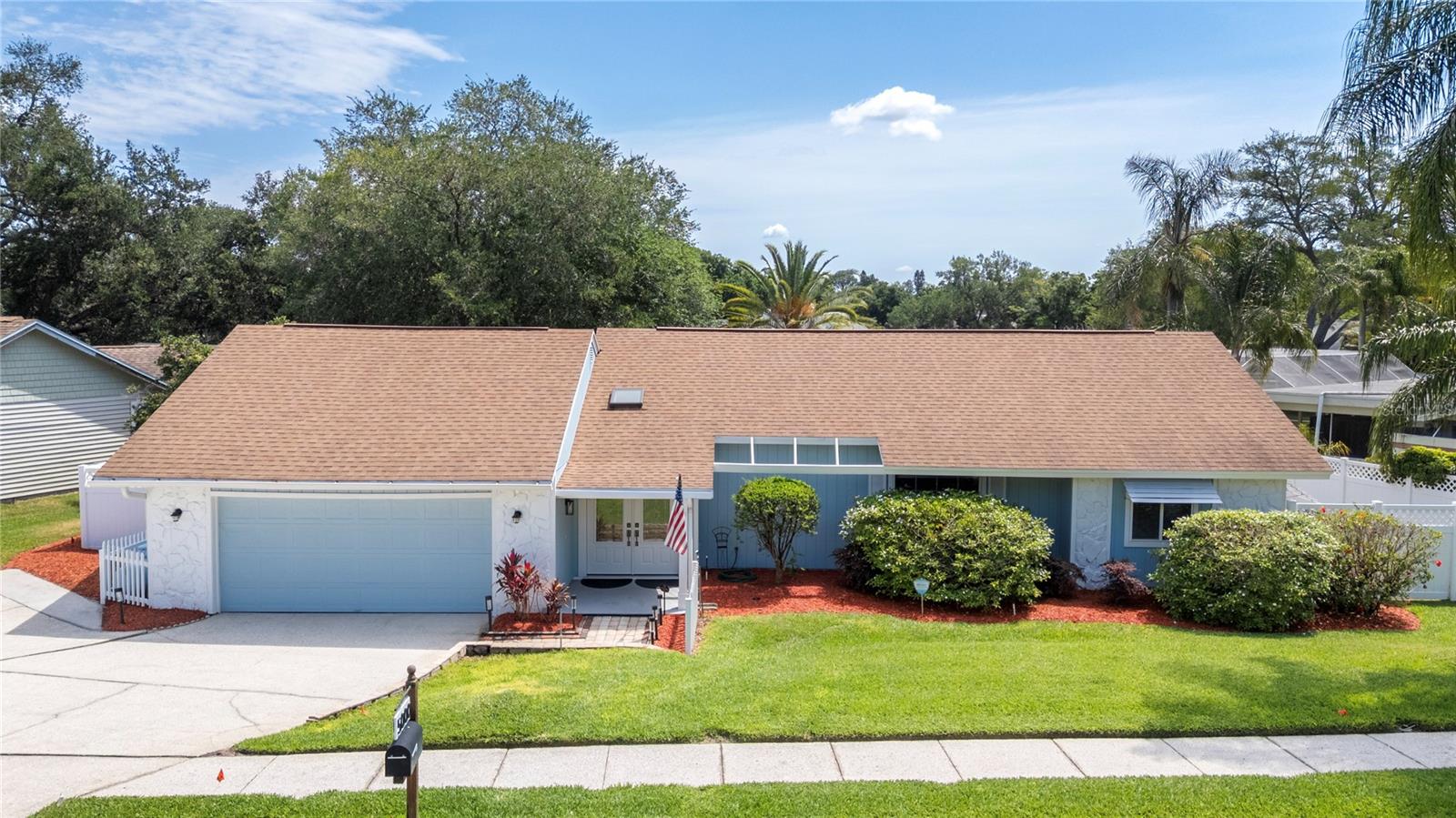 LAKE VALENCIA UNIT ONE - Residential