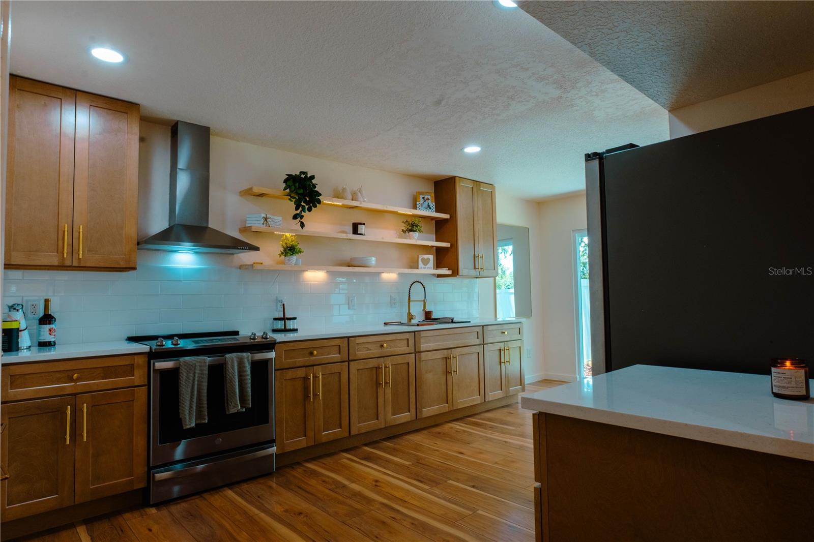 5376 ROCKING HORSE PLACE