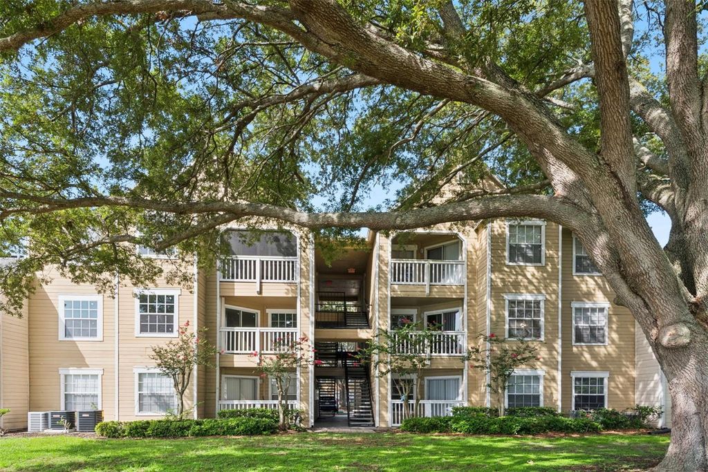 Photo of 1039 S Hiawassee Road #2926, Orlando, FL 32835 (MLS # O6425089)