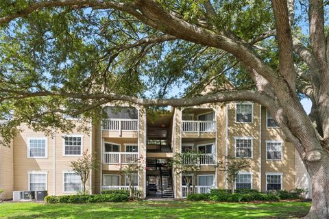 Photo of 1039 S Hiawassee Road #2926, Orlando, FL 32835 (MLS # O6425089)