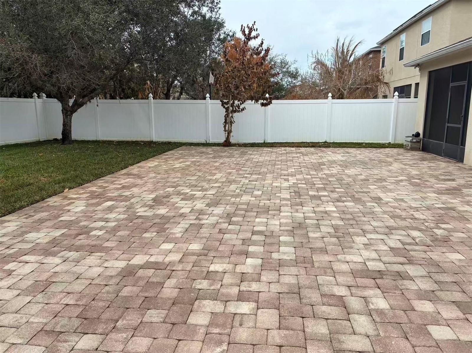 ENCLAVE/MOSS PARK PH2A - Residential Lease