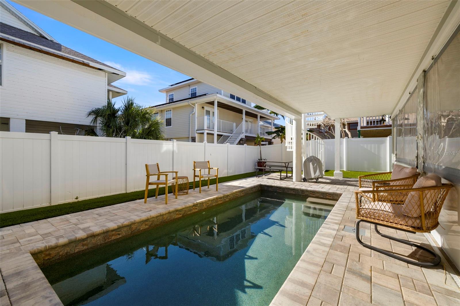 TREASURES OF CAPRI SUB - Residential