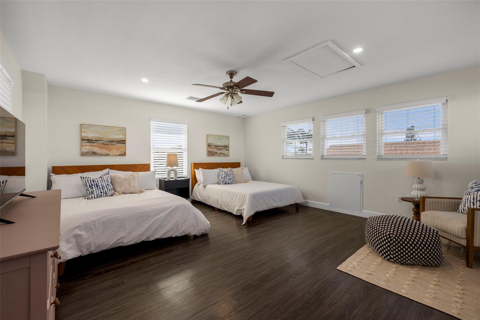 TREASURES OF CAPRI SUB - Residential