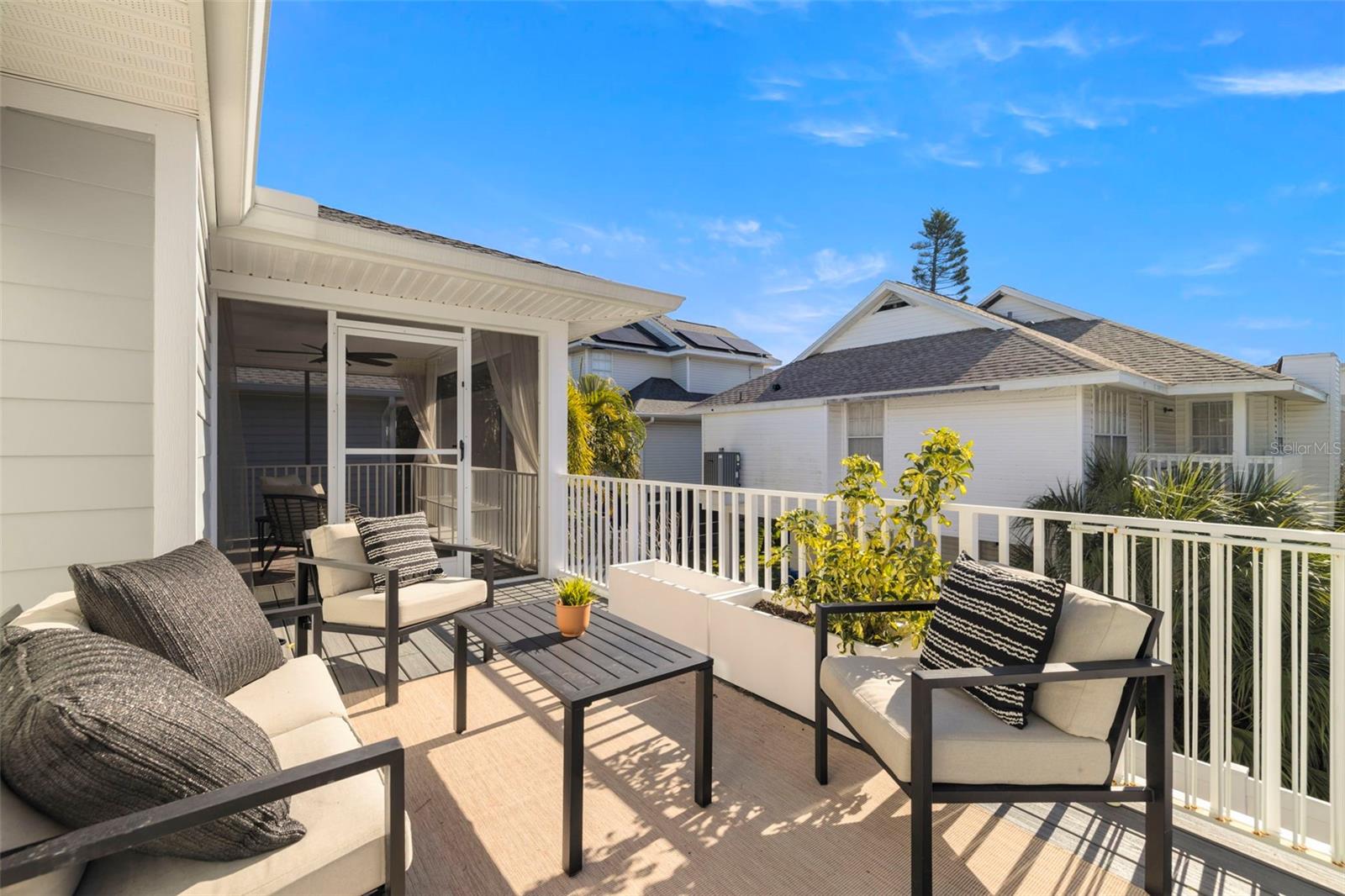 TREASURES OF CAPRI SUB - Residential