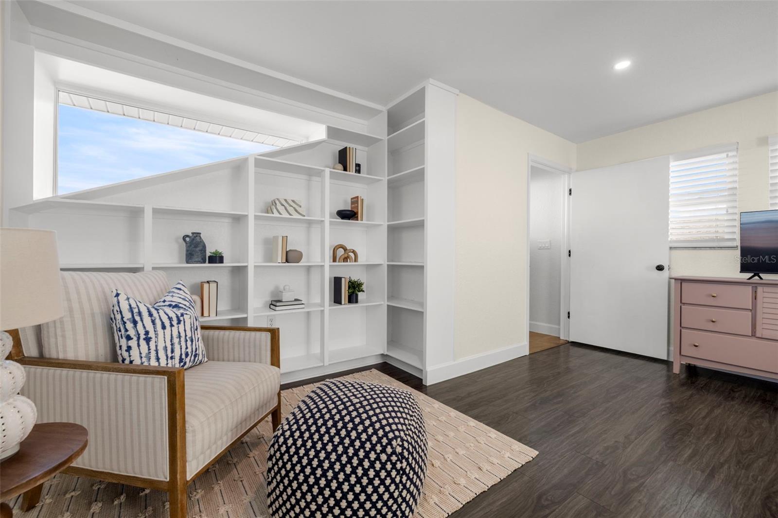 TREASURES OF CAPRI SUB - Residential