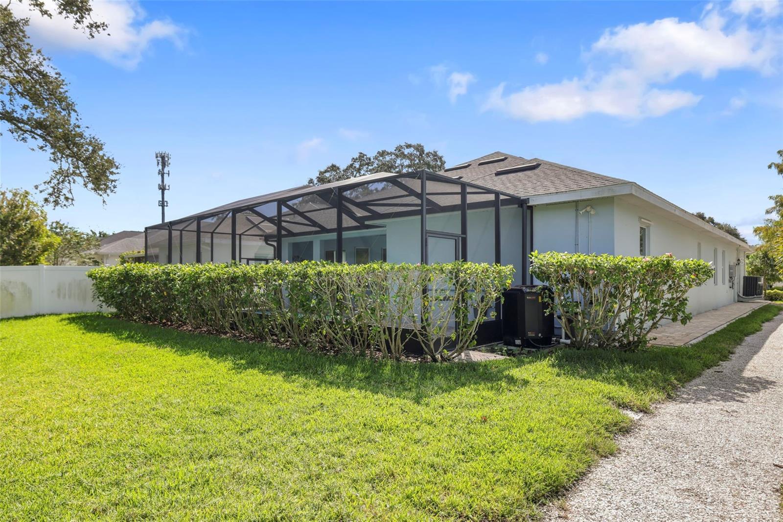 DUNEDIN COVE - Residential
