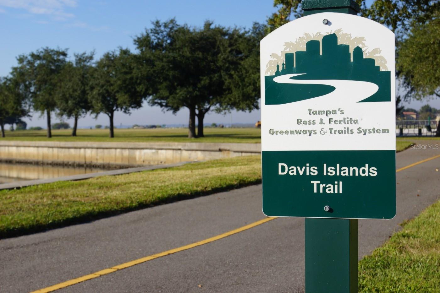 DAVIS ISLANDS PB10 PG52 TO 57 - Residential