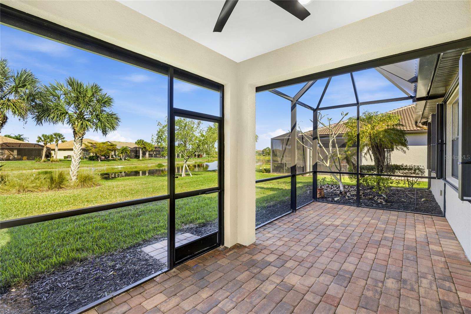 ISLANDWALK/THE WEST VLGS PH 5 - Residential