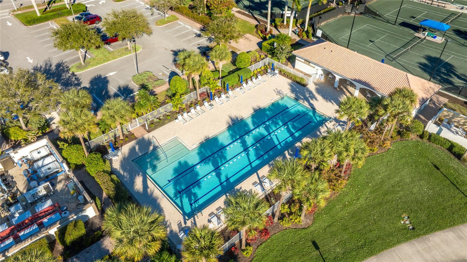 ISLANDWALK/THE WEST VLGS PH 5 - Residential