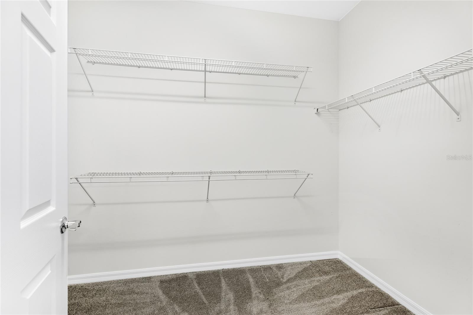 ISLANDWALK/THE WEST VLGS PH 5 - Residential