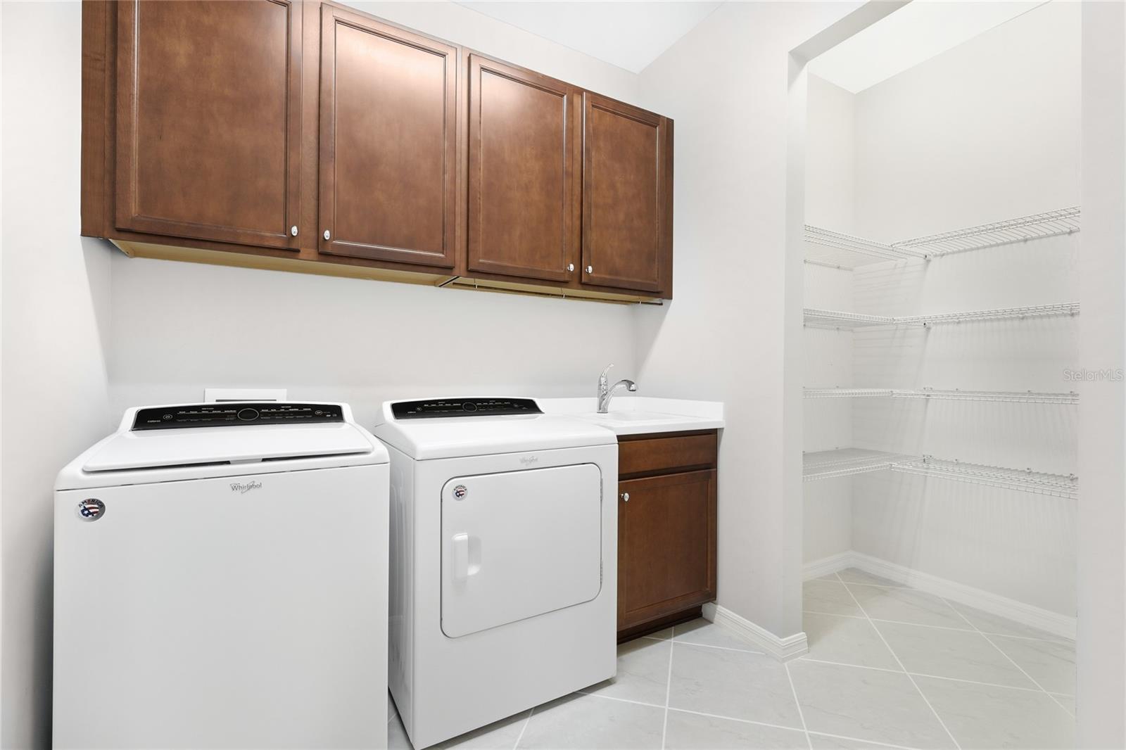 ISLANDWALK/THE WEST VLGS PH 5 - Residential