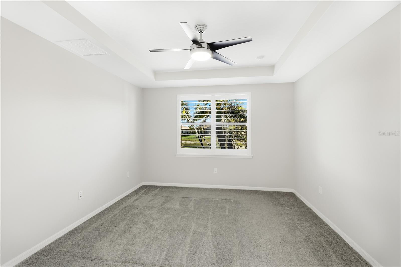 ISLANDWALK/THE WEST VLGS PH 5 - Residential