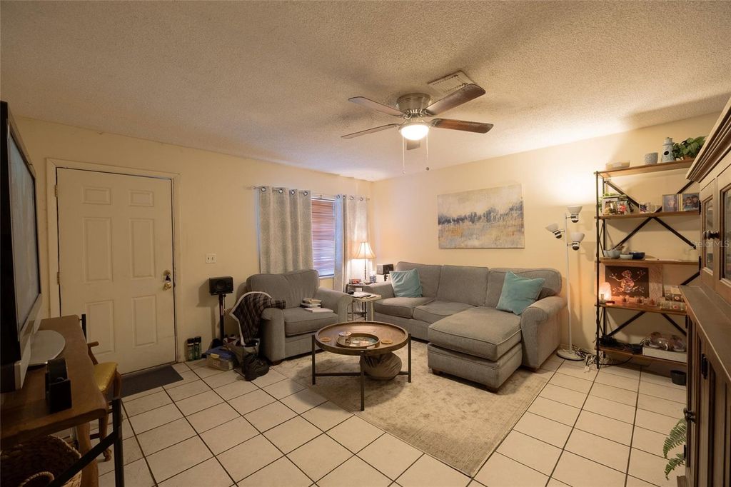 Photo of 726 Fairmont Drive, Brandon, FL 33511 (MLS # TB8482340)