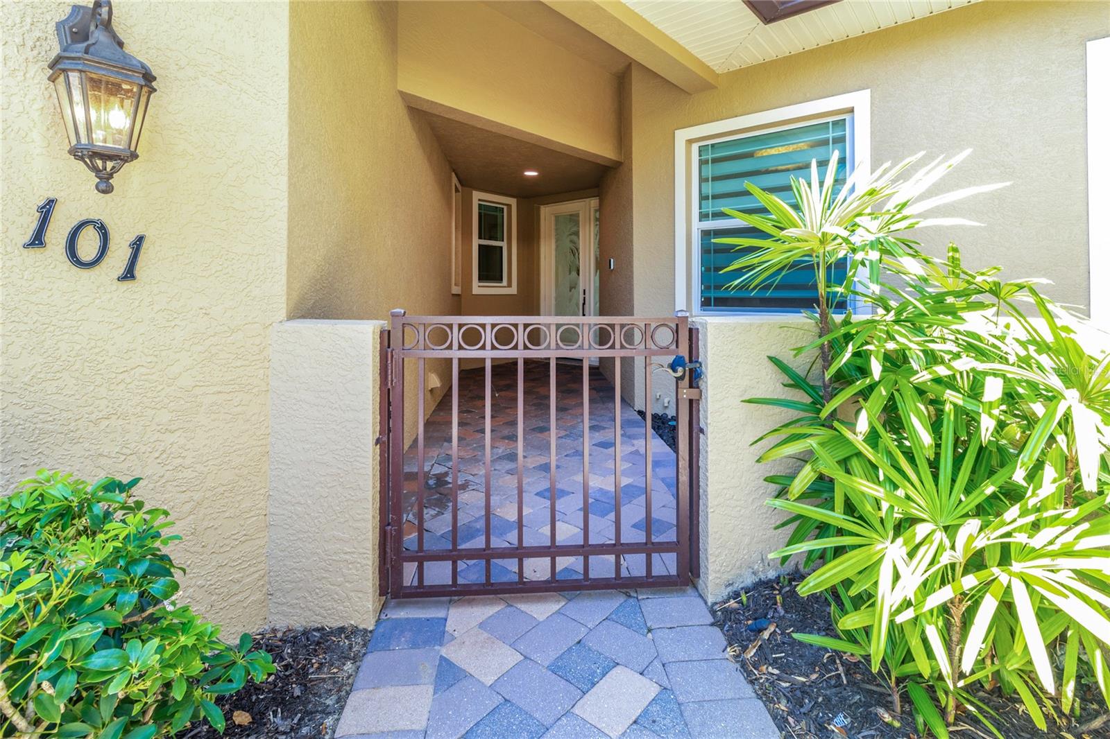 6427 MOORINGS POINT CIRCLE 101
