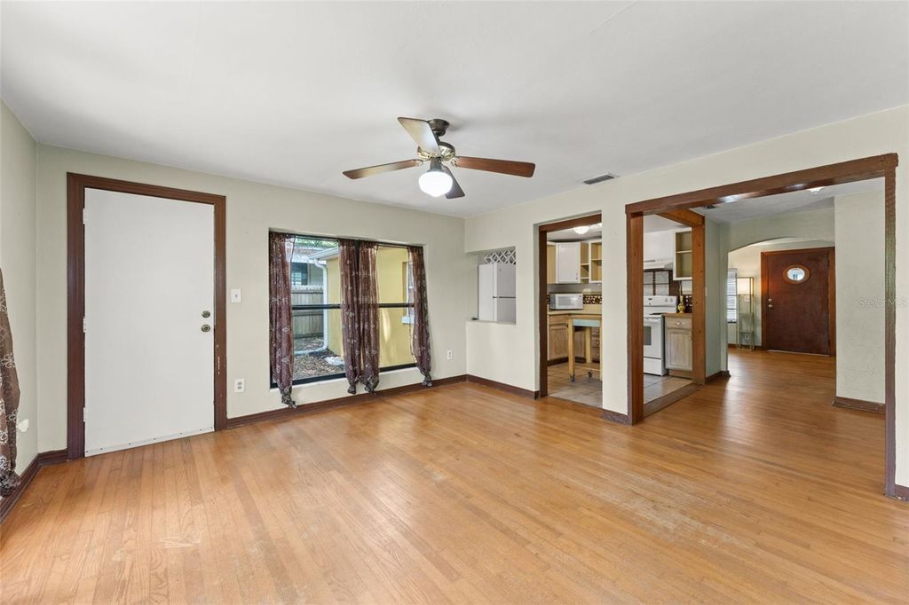 Photo of 440 Cambridge Boulevard, Winter Park, FL 32789 (MLS # O6403694)