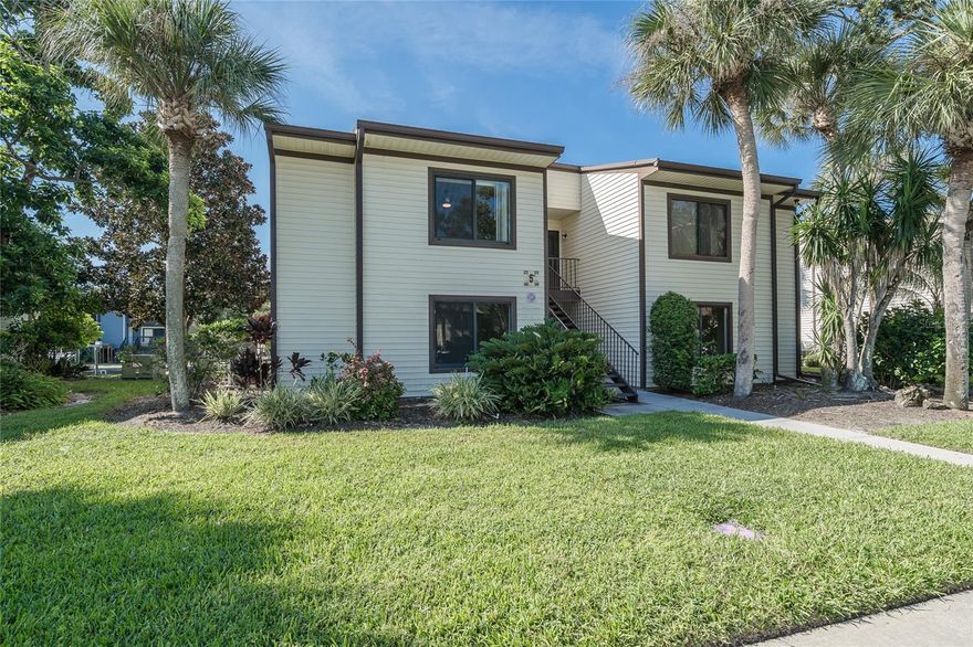 Best view in the complex. Welcome to your private slice of paradise in the heart of Tarpon Springs. Beautifully remodeled unit has amazing water views, a screened in porch and the opportunity to dock your boat at the complex. The community offers boat slips on a first come first-serve basis. There are open spots. Brand new appliances, flooring, paint, kitchen, bathroom. Be the first person to cook a meal in this stunning kitchen. Move in ready, just unpack and relax. Community pool is nestled along the waterfront. The porch is screened in and has additional storage. Quiet, friendly condo community is ideally located just down the road from the Tarpon Springs Sponge Docks, boutique shopping, fine dining, and scenic parks. Your opportunity to enjoy waterfront, maintenance free living.