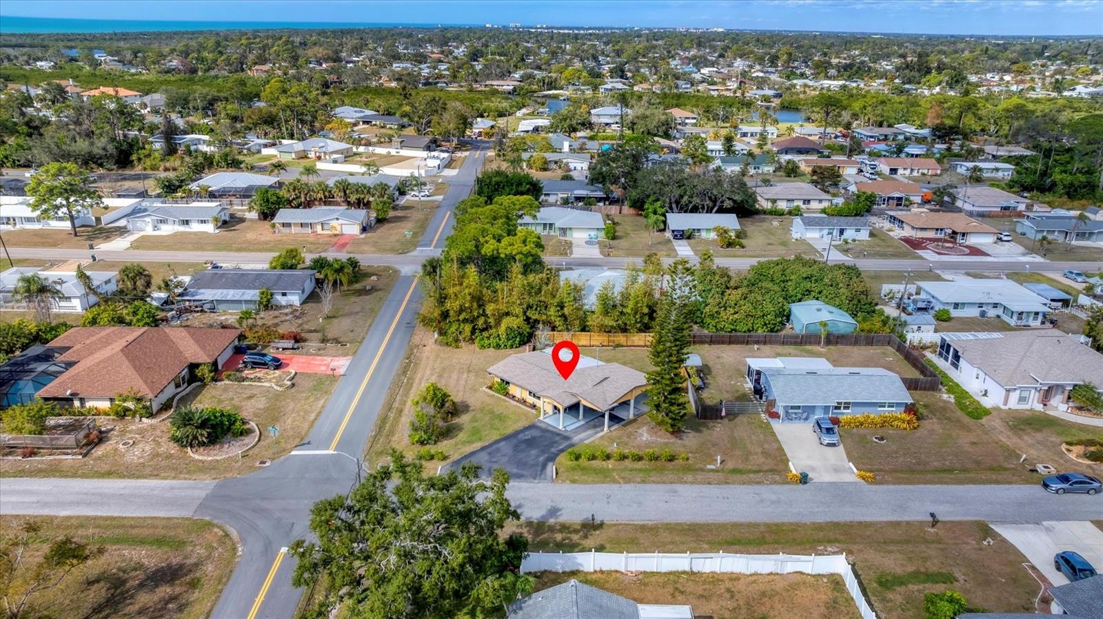 SOUTH VENICE - Residential