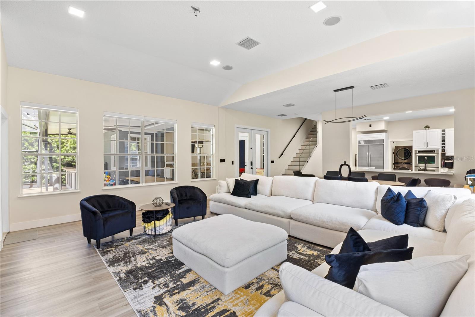 KEENES POINTE UNIT 7 - Residential
