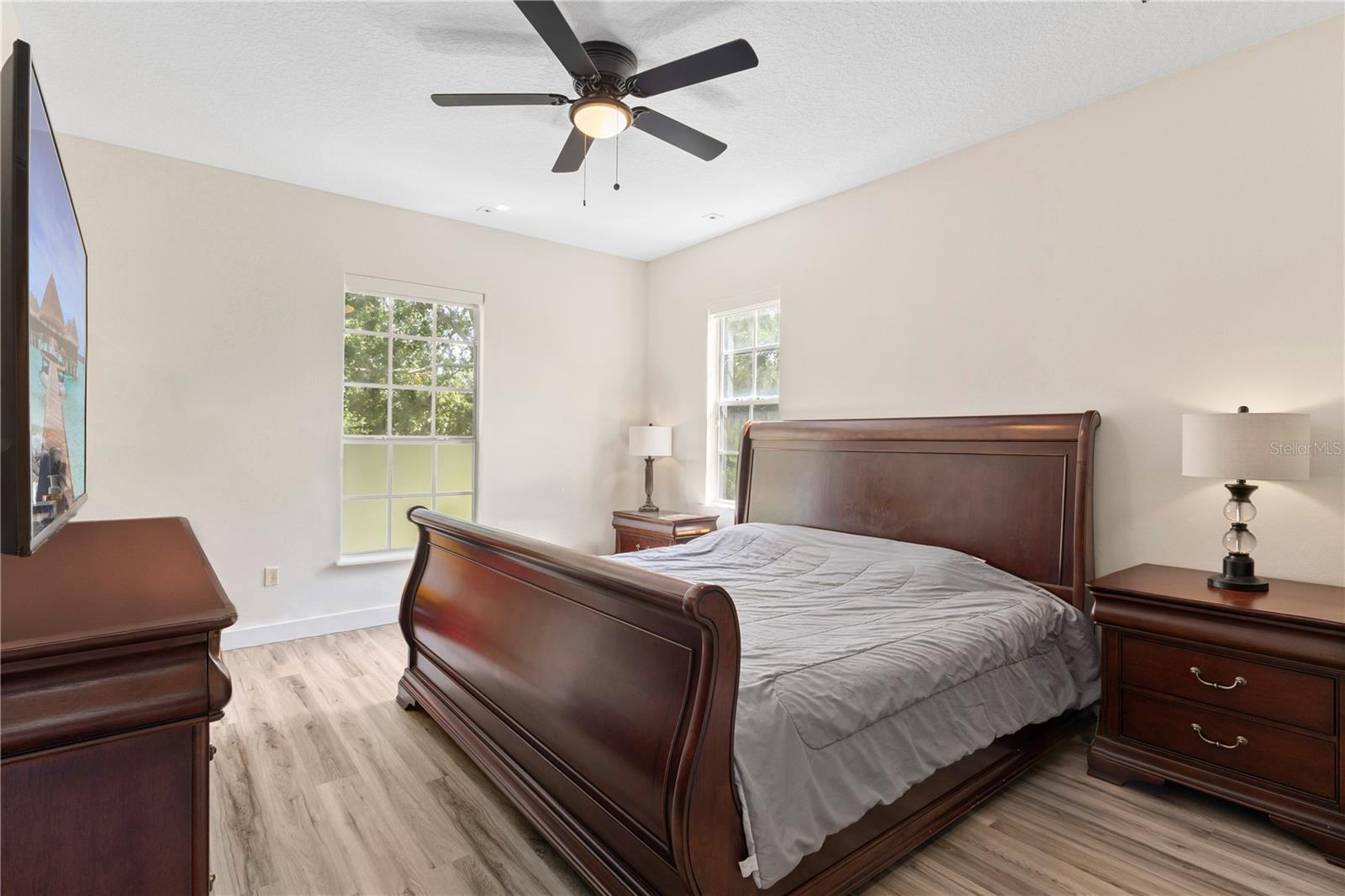 KEENES POINTE UNIT 7 - Residential
