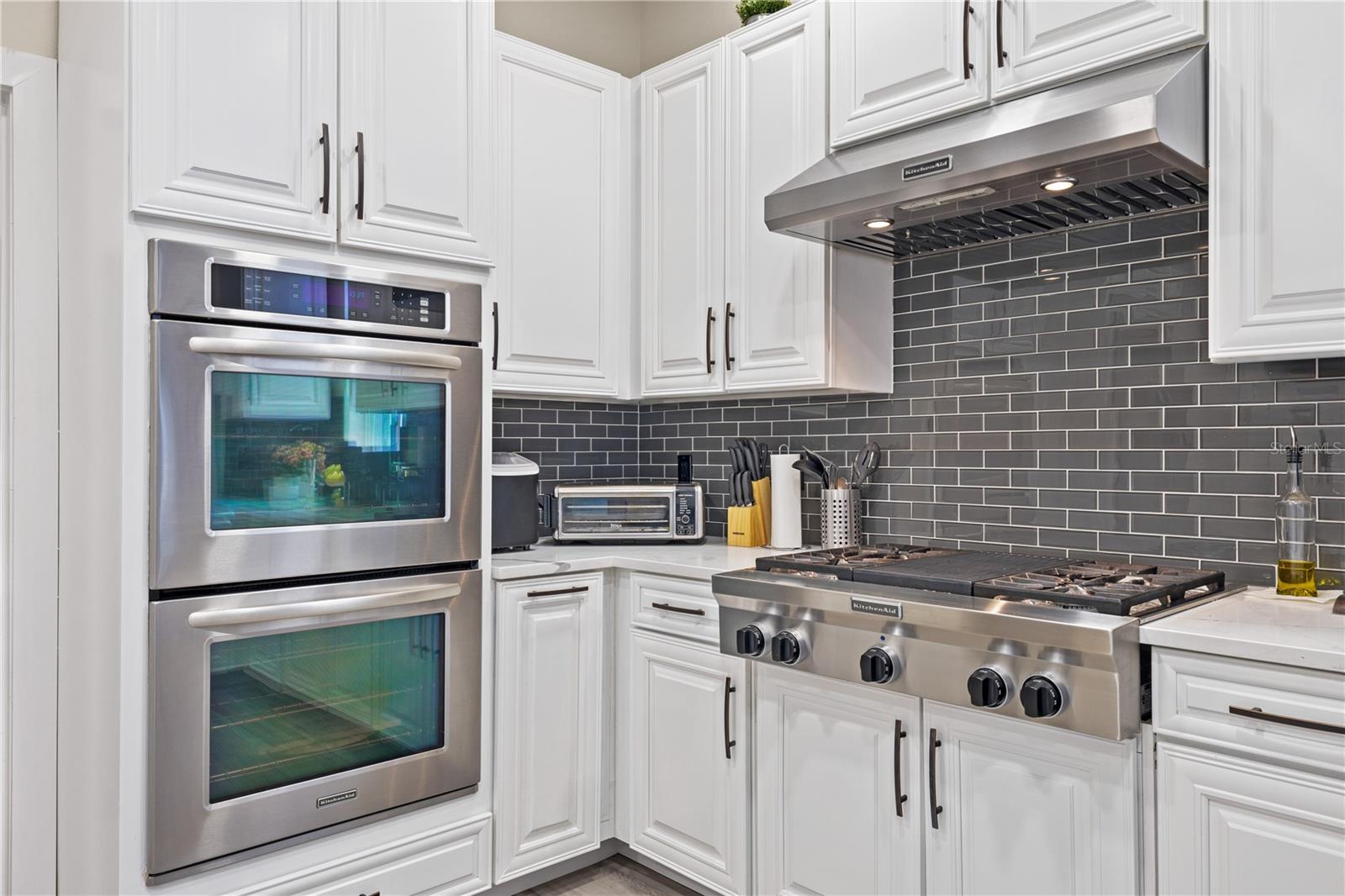 KEENES POINTE UNIT 7 - Residential