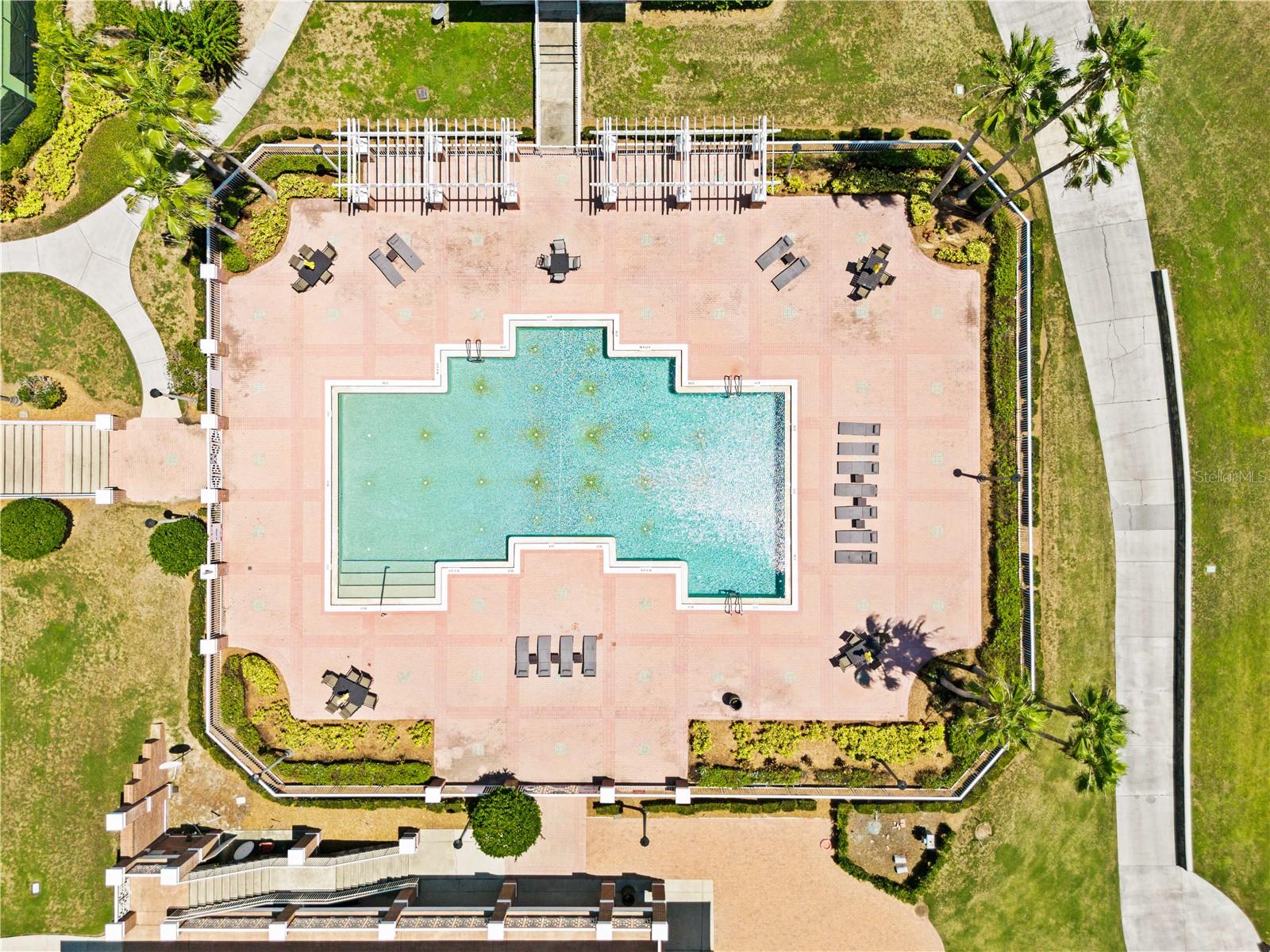 KEENES POINTE UNIT 7 - Residential