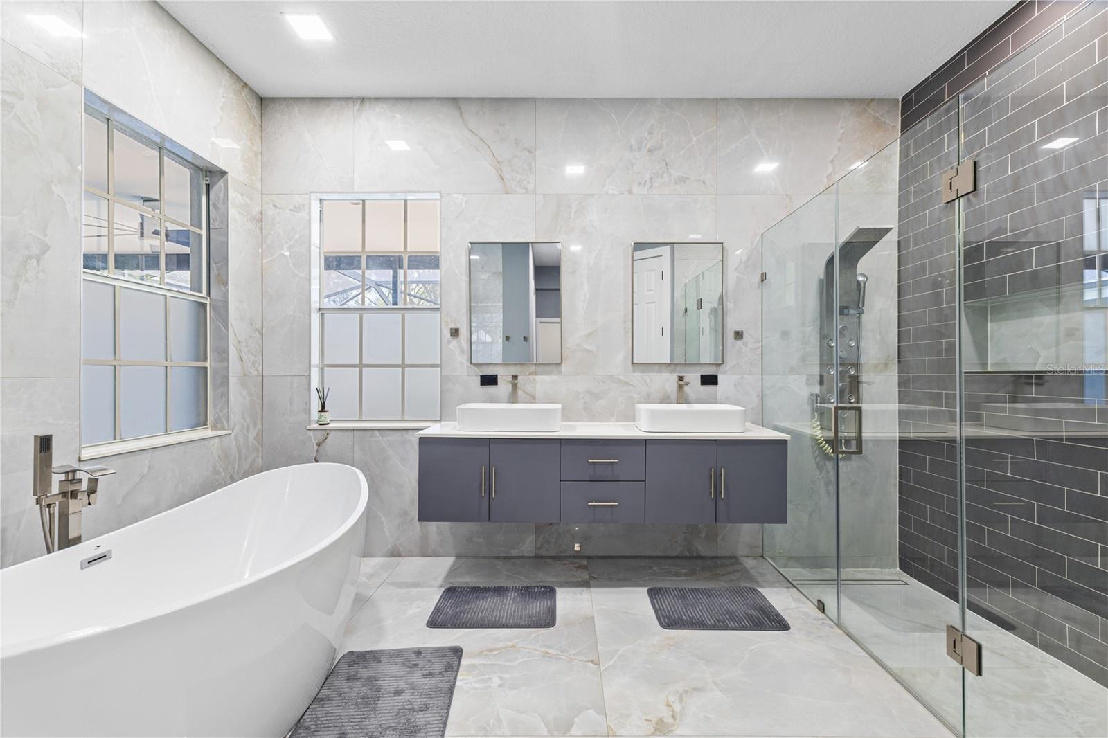 KEENES POINTE UNIT 7 - Residential