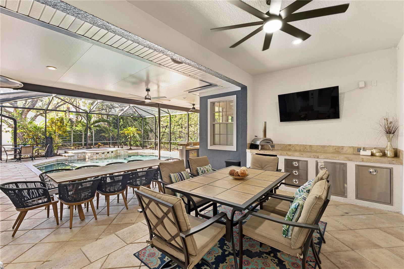 KEENES POINTE UNIT 7 - Residential