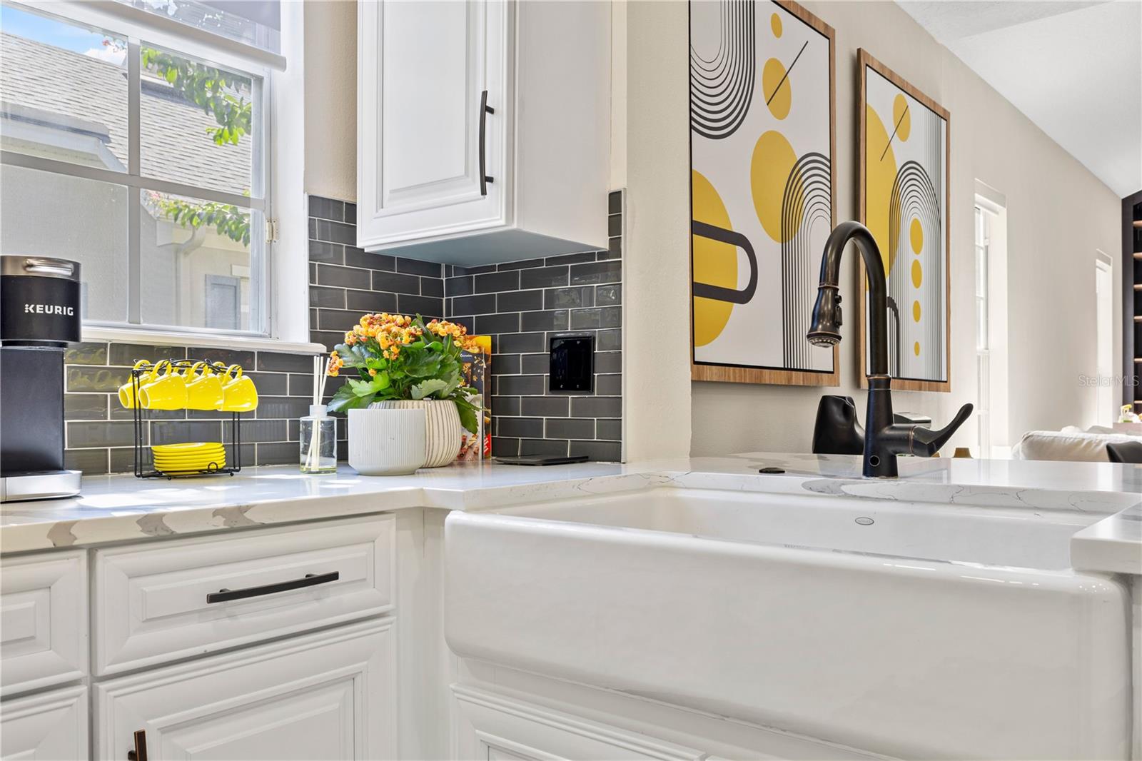 KEENES POINTE UNIT 7 - Residential