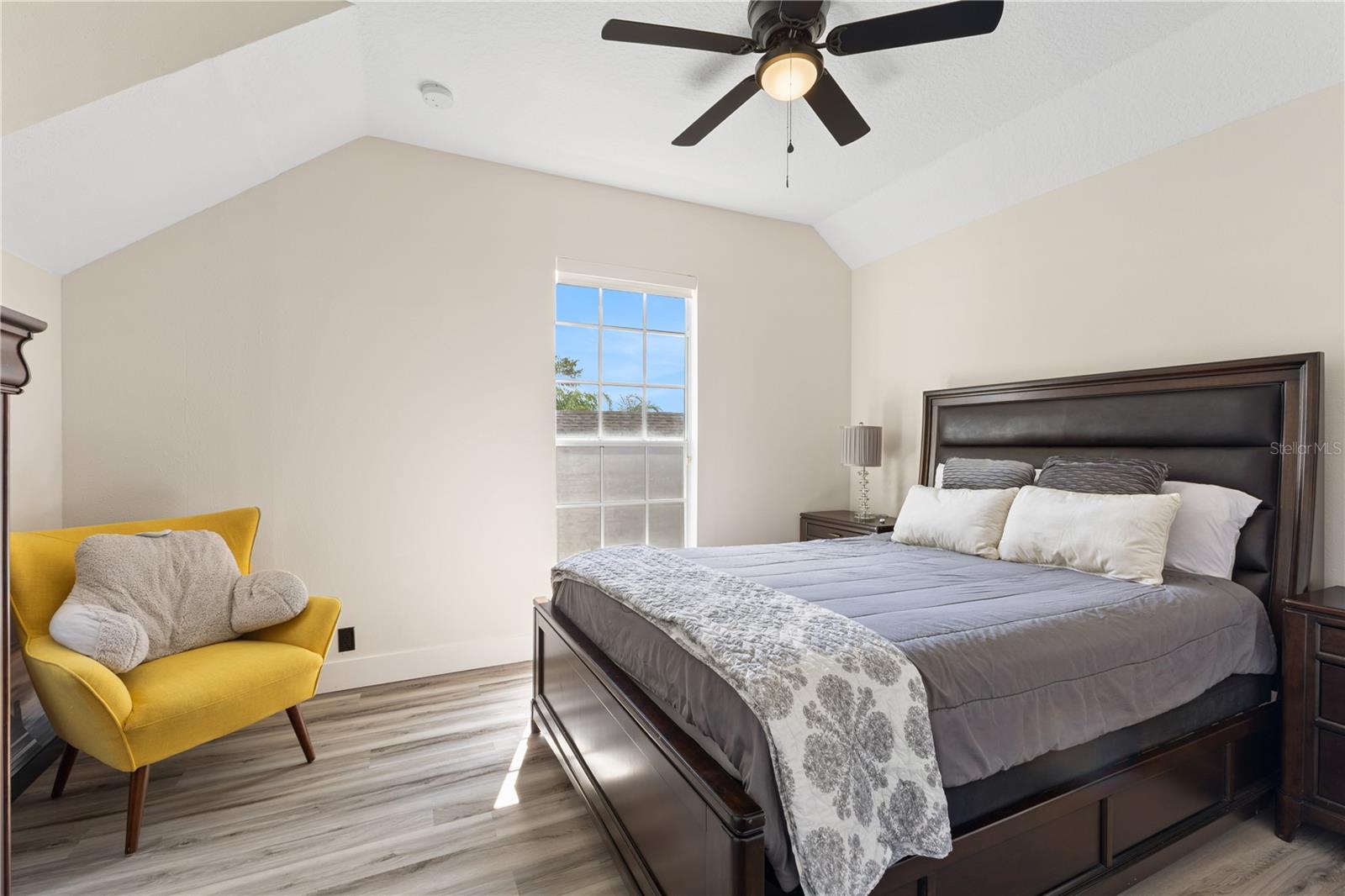 KEENES POINTE UNIT 7 - Residential