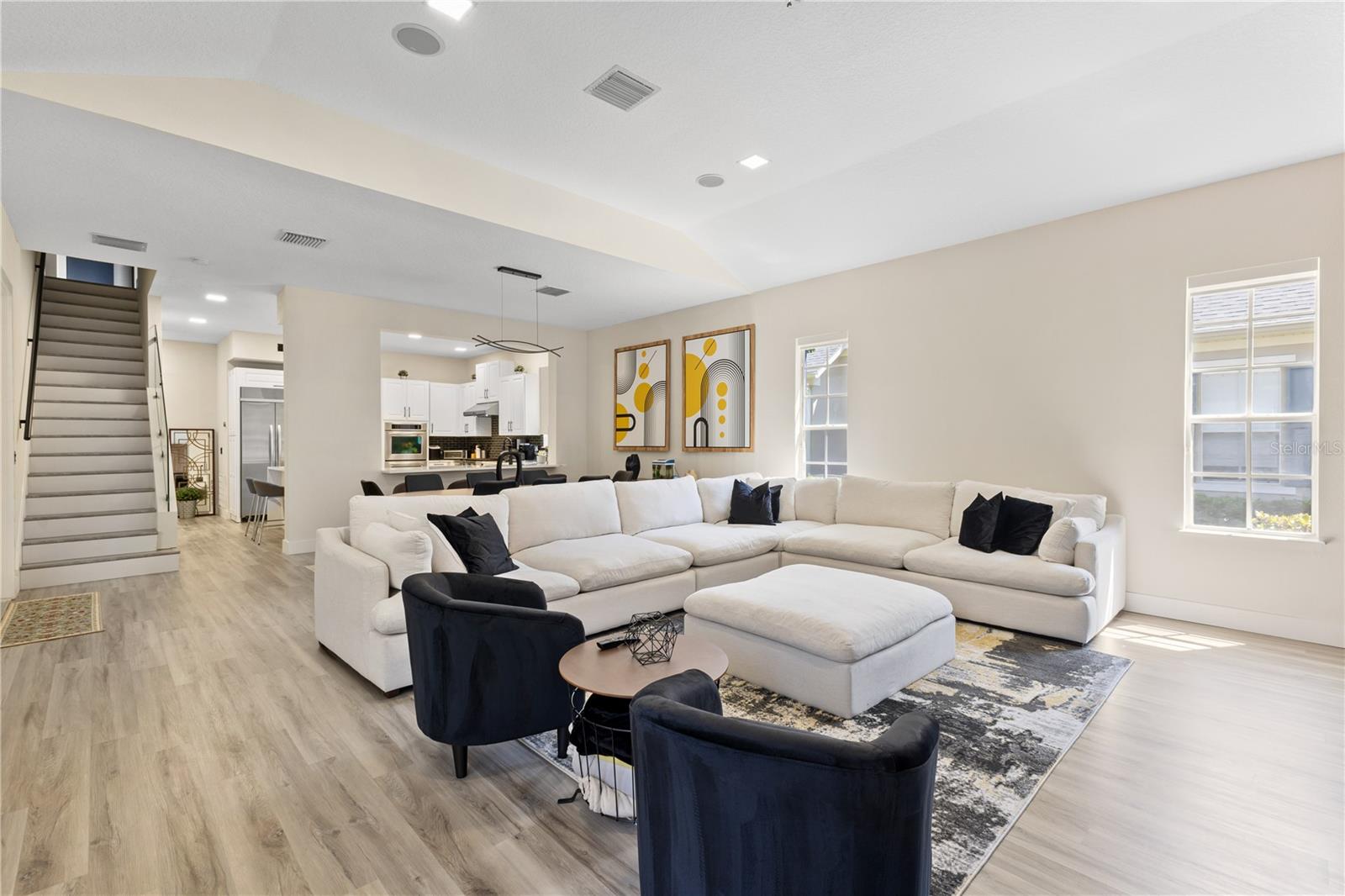 KEENES POINTE UNIT 7 - Residential