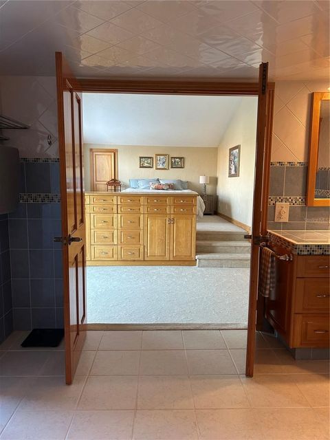 listing image 42