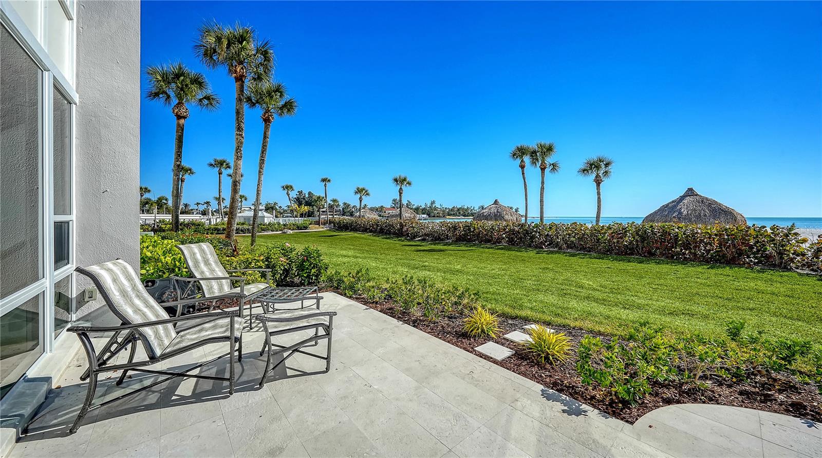 SANDS POINT - Residential