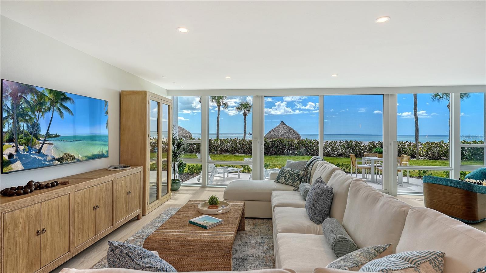 SANDS POINT - Residential