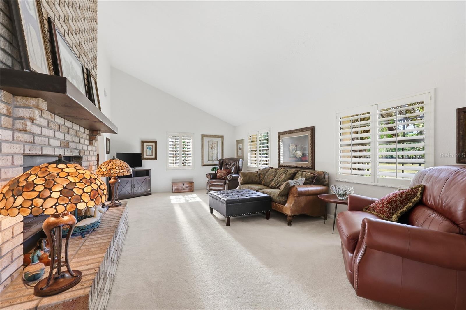 COUNTRYSIDE FARMS - Residential