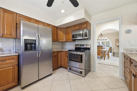Tiny photo for 9700 SW 67th Terrace, Ocala, FL 34476 (MLS # GC540115)