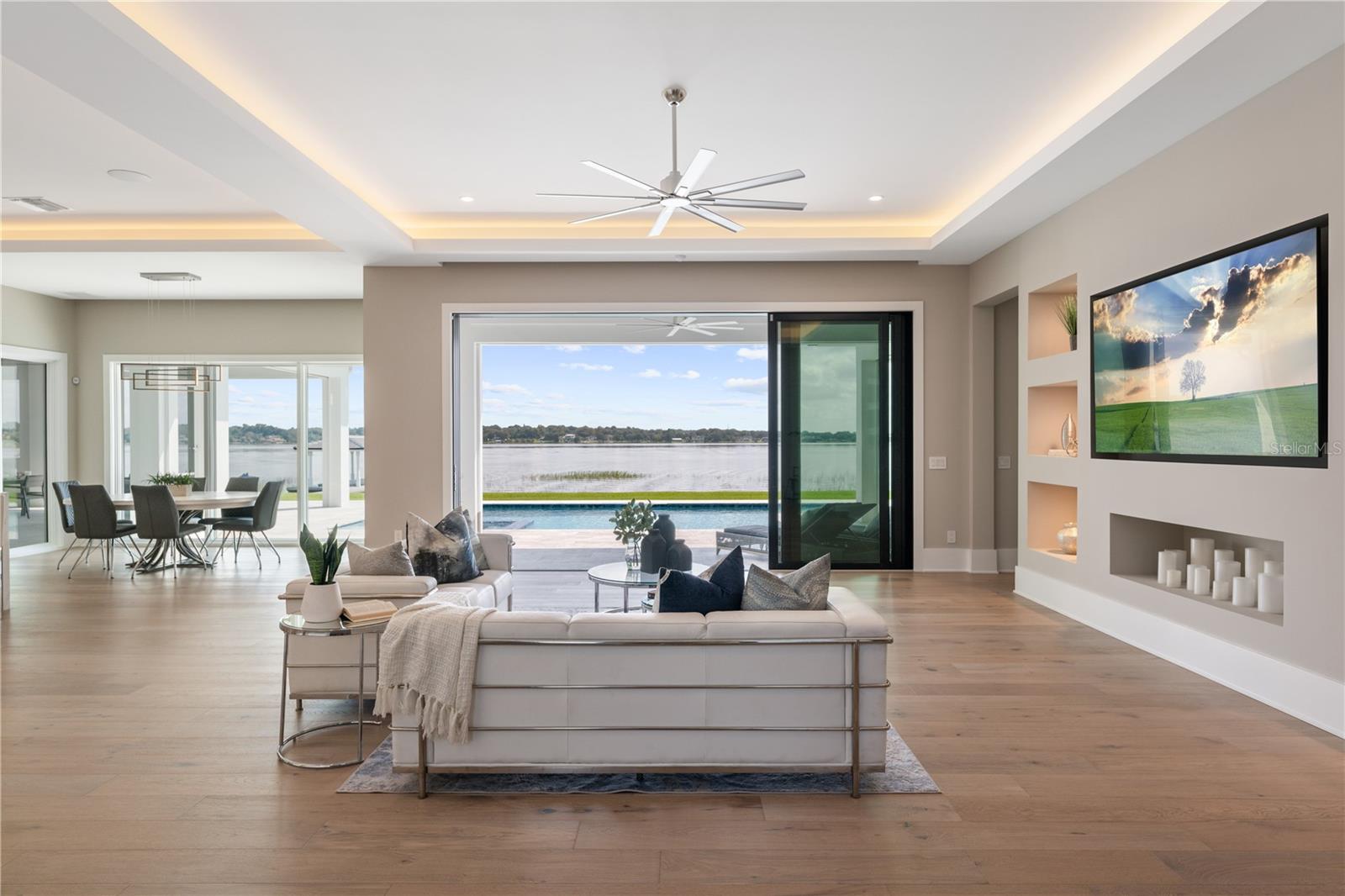 BAYSHORE ESTATES - Residential