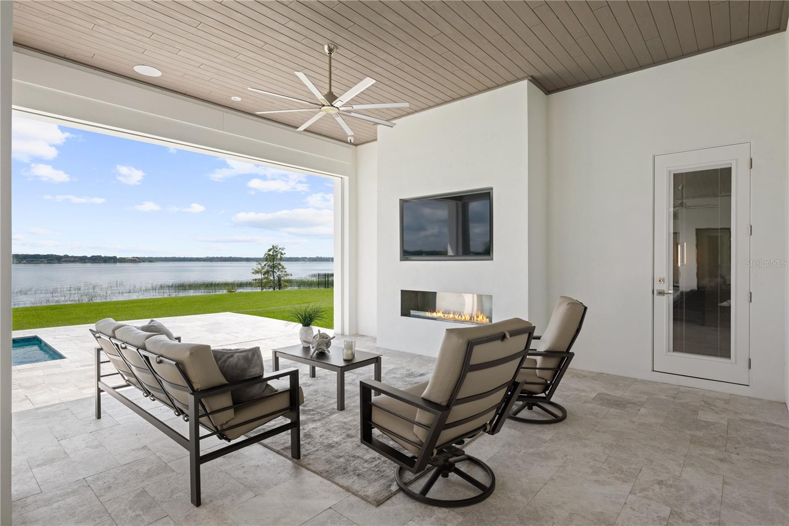 BAYSHORE ESTATES - Residential