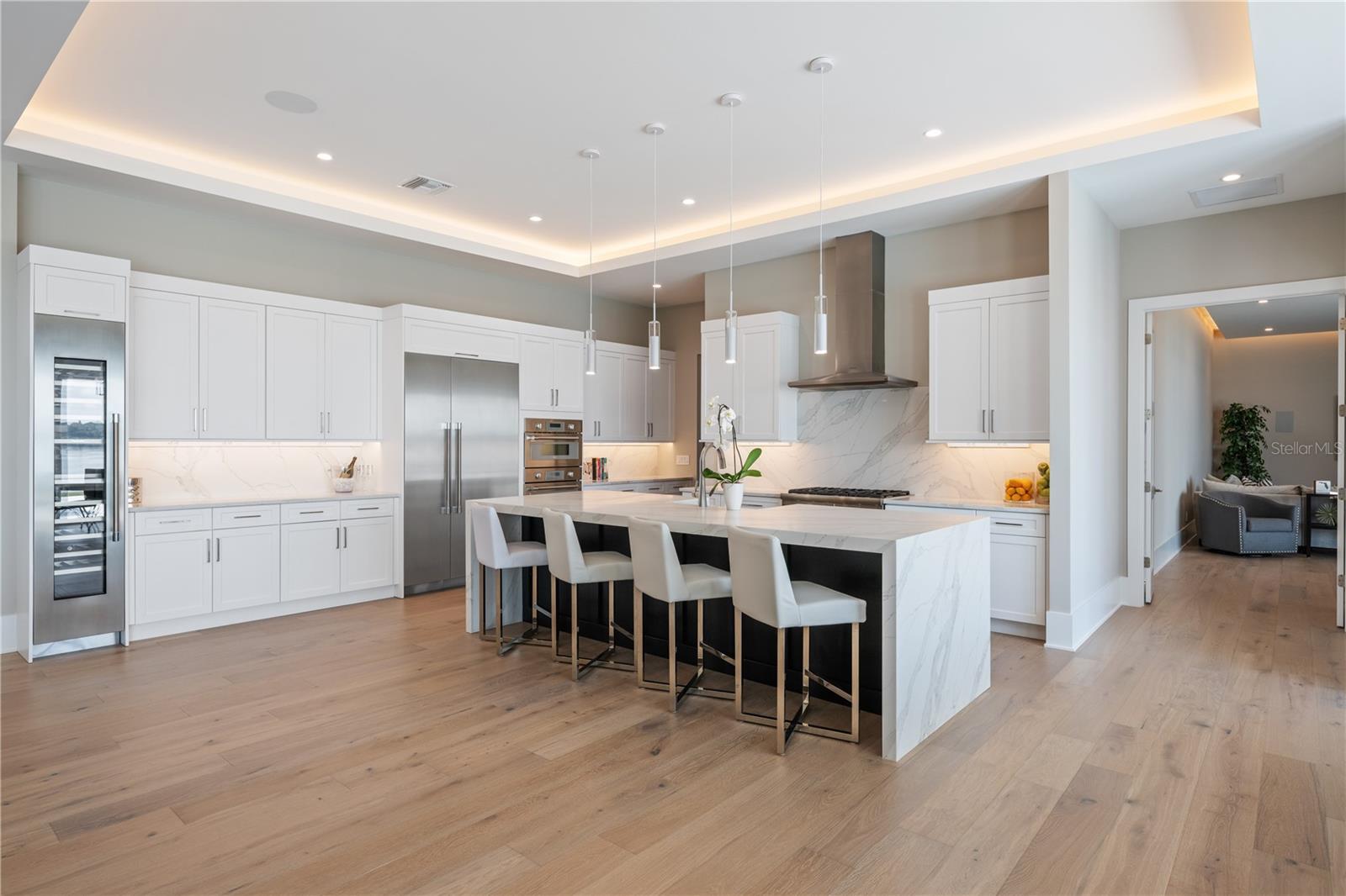 BAYSHORE ESTATES - Residential