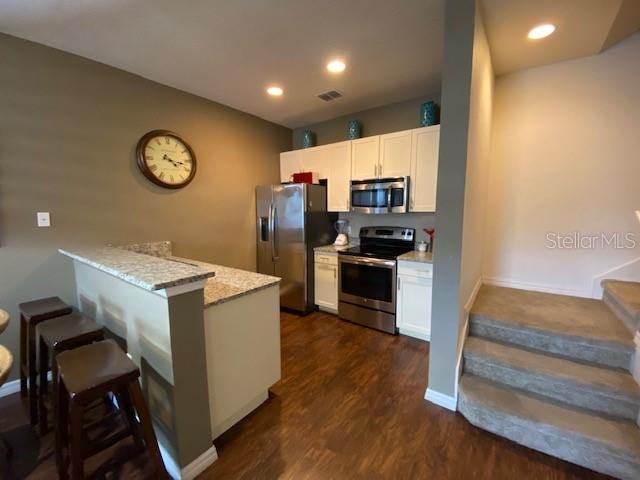 5370 DIPLOMAT COURT 107