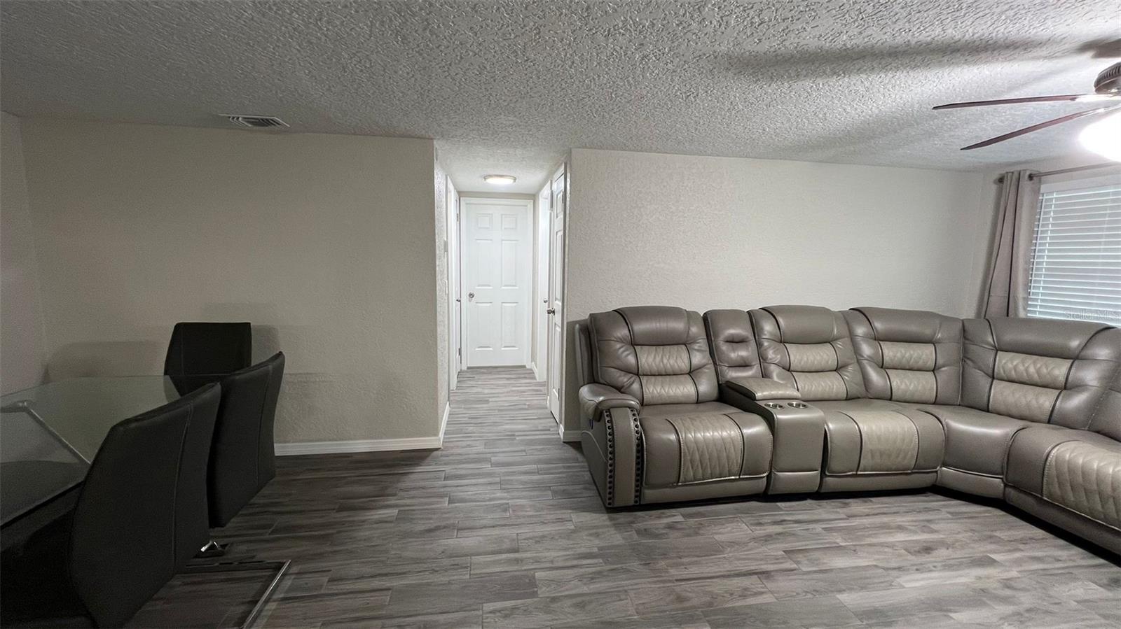 ALOHA GARDENS - Residential