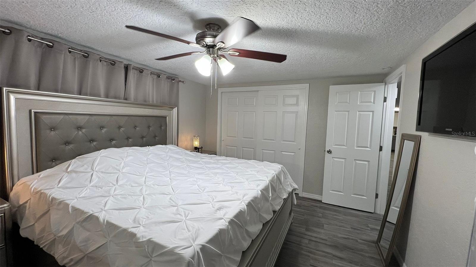 ALOHA GARDENS - Residential